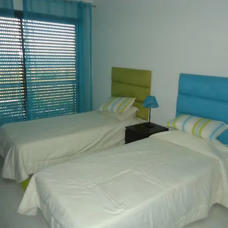 T2 In 200 M From The Beach * Quarteira